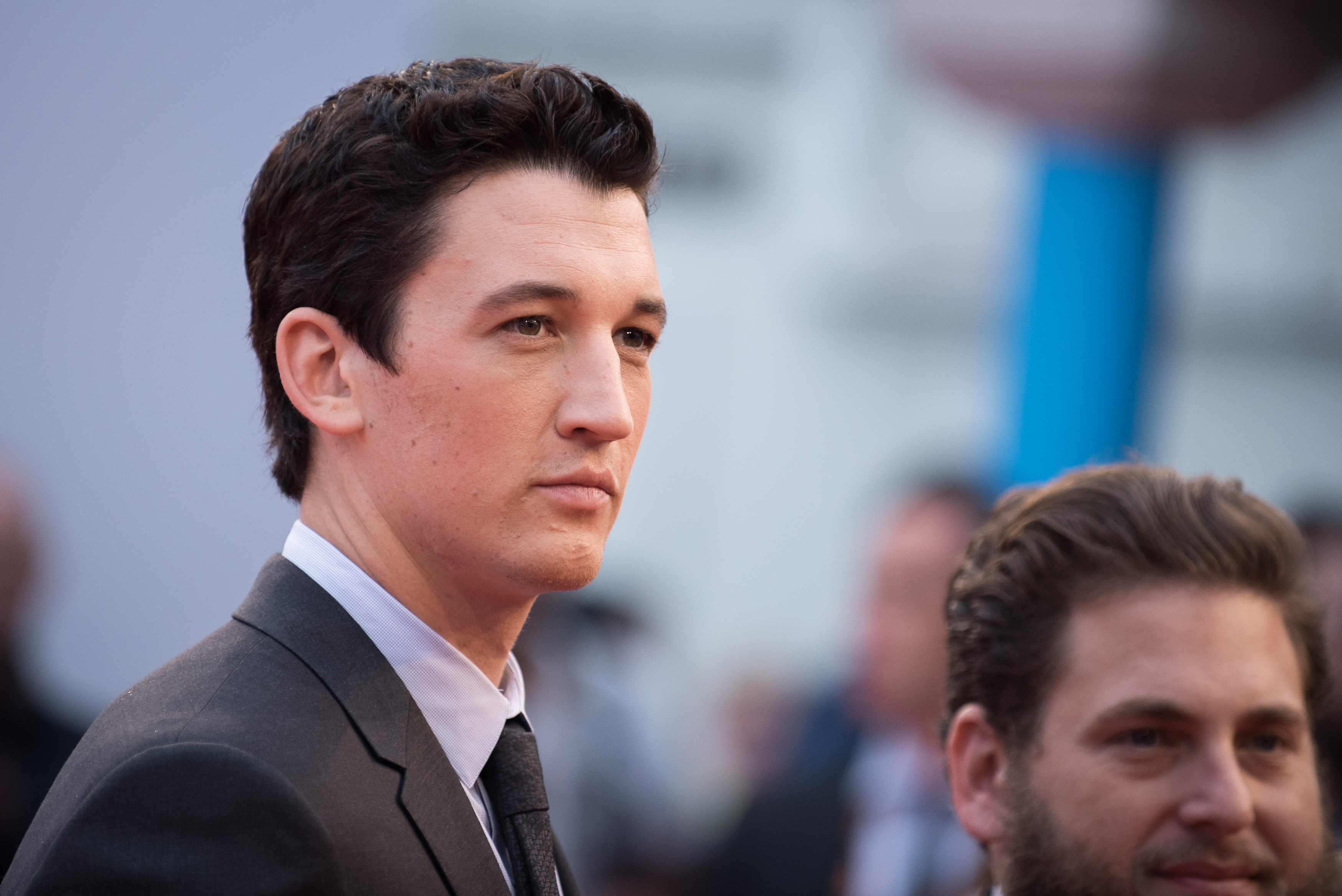 Miles teller thumbs