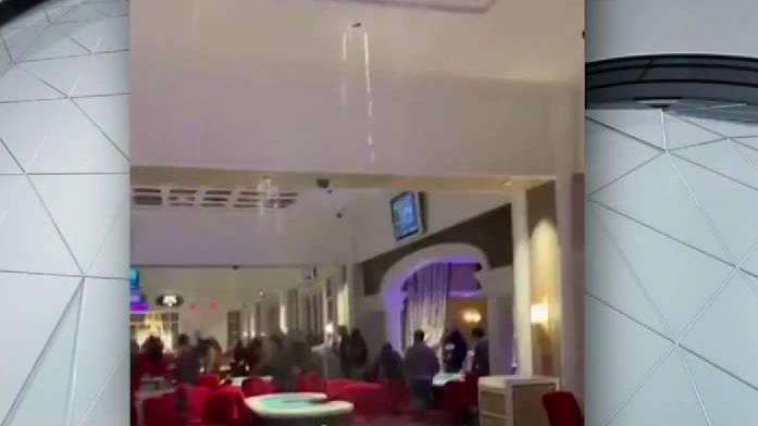 Poker Room Evacuated At Encore After Water Leaks Necn