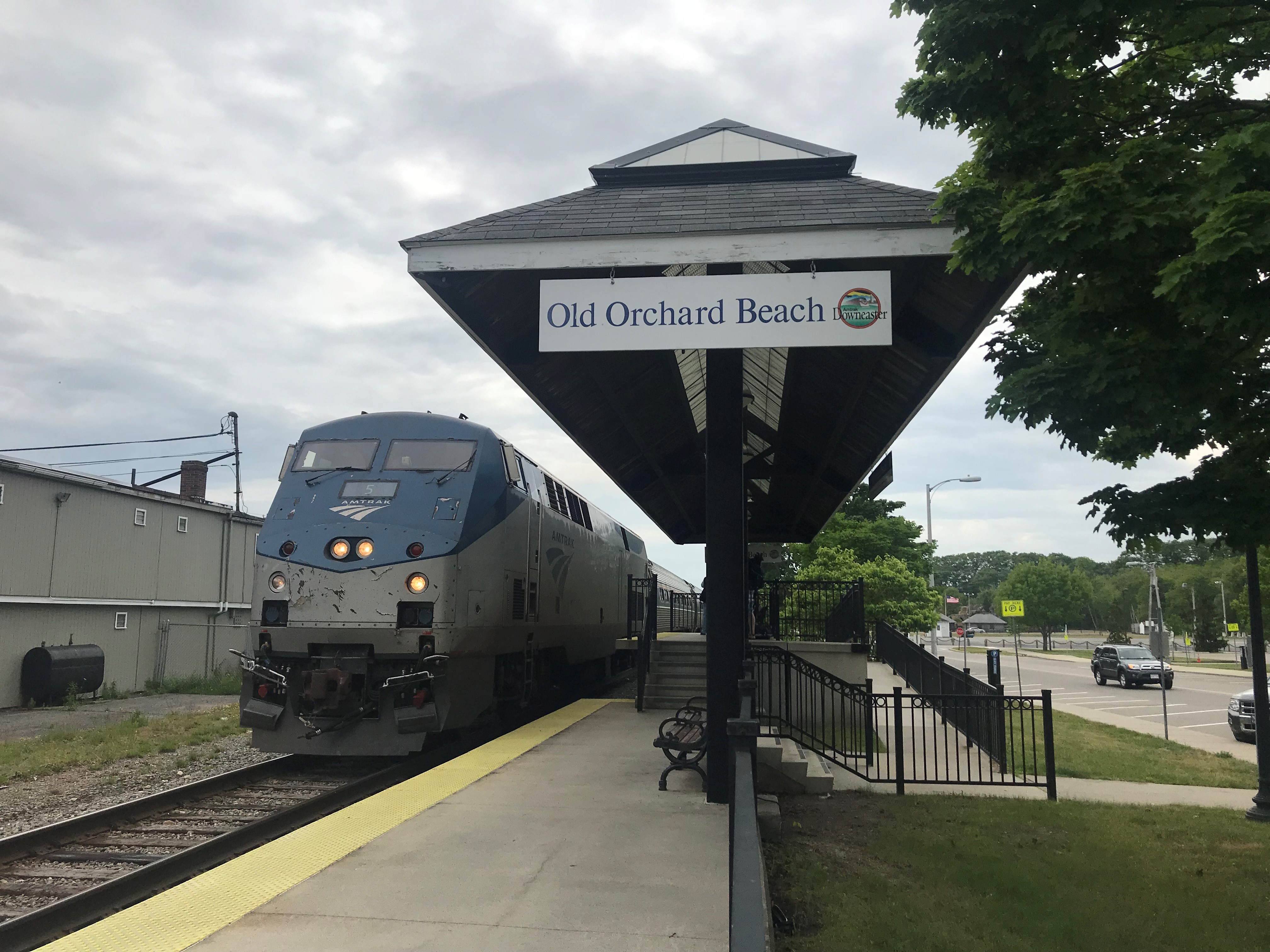New Hampshire Man Hit, Killed By Amtrak Train in Old Orchard Beach, Maine Police pic