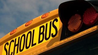 school-bus-generic2.jpg 8 sept