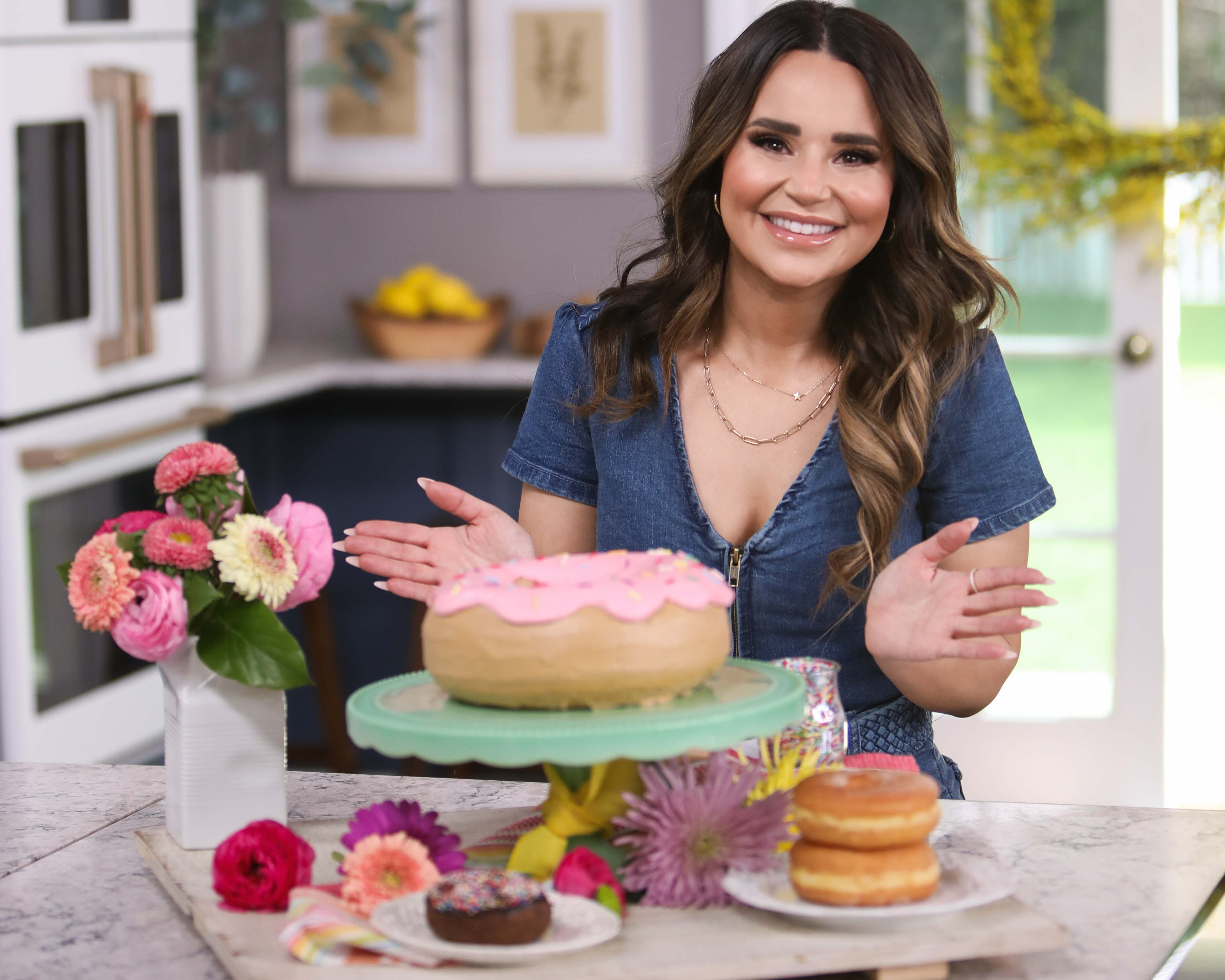 It S Grandma S Fault Rosanna Pansino Got Into Baking Necn