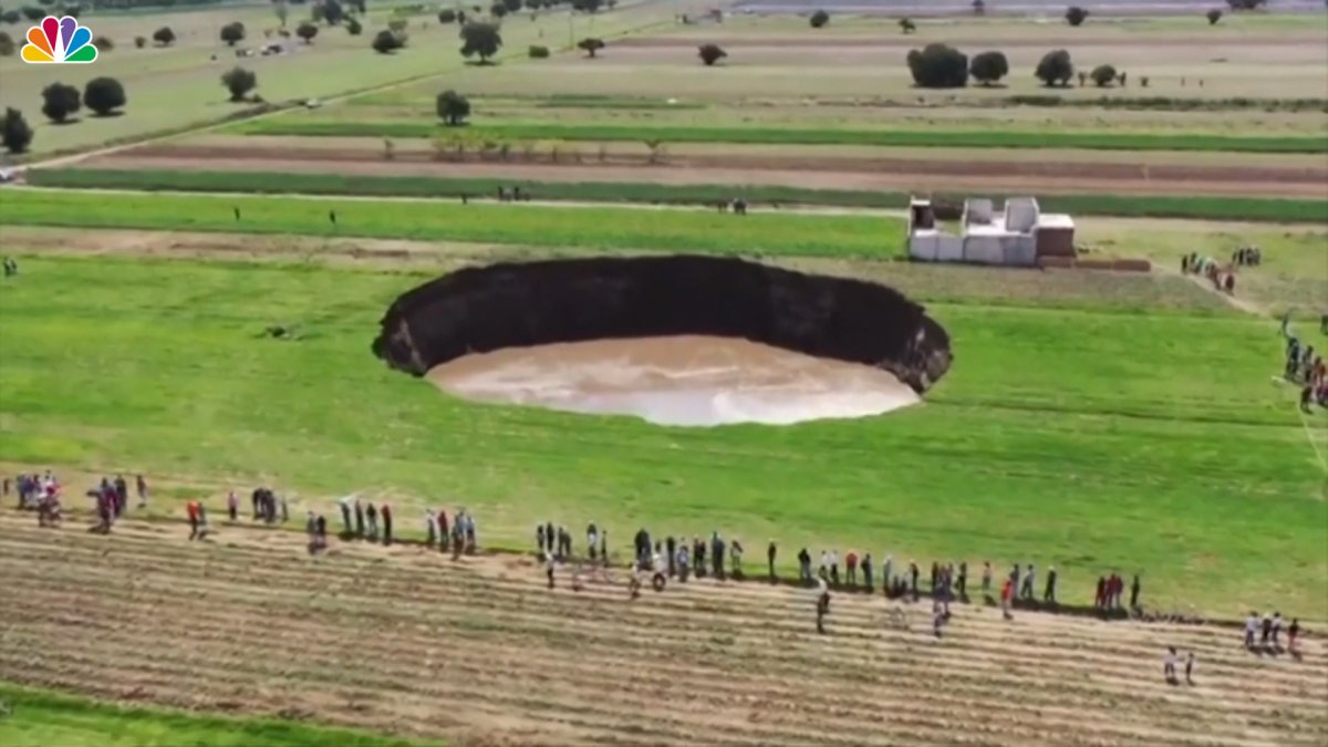 Massive Sinkhole Threatens To Swallow Nearby House In Mexico Necn