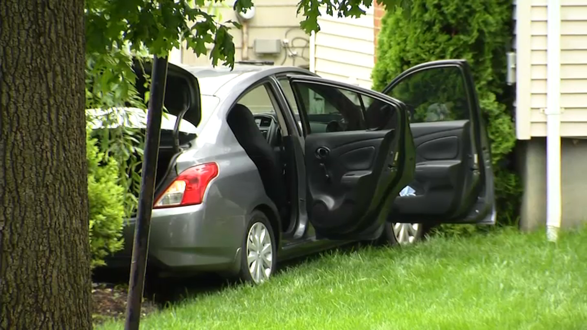 Car Crashes Into Arlington House, 1 in Custody NECN