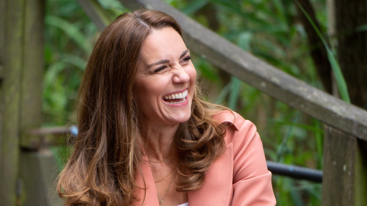 Duchess of Cambridge, the Reliable Royal, Turns 40 – NECN