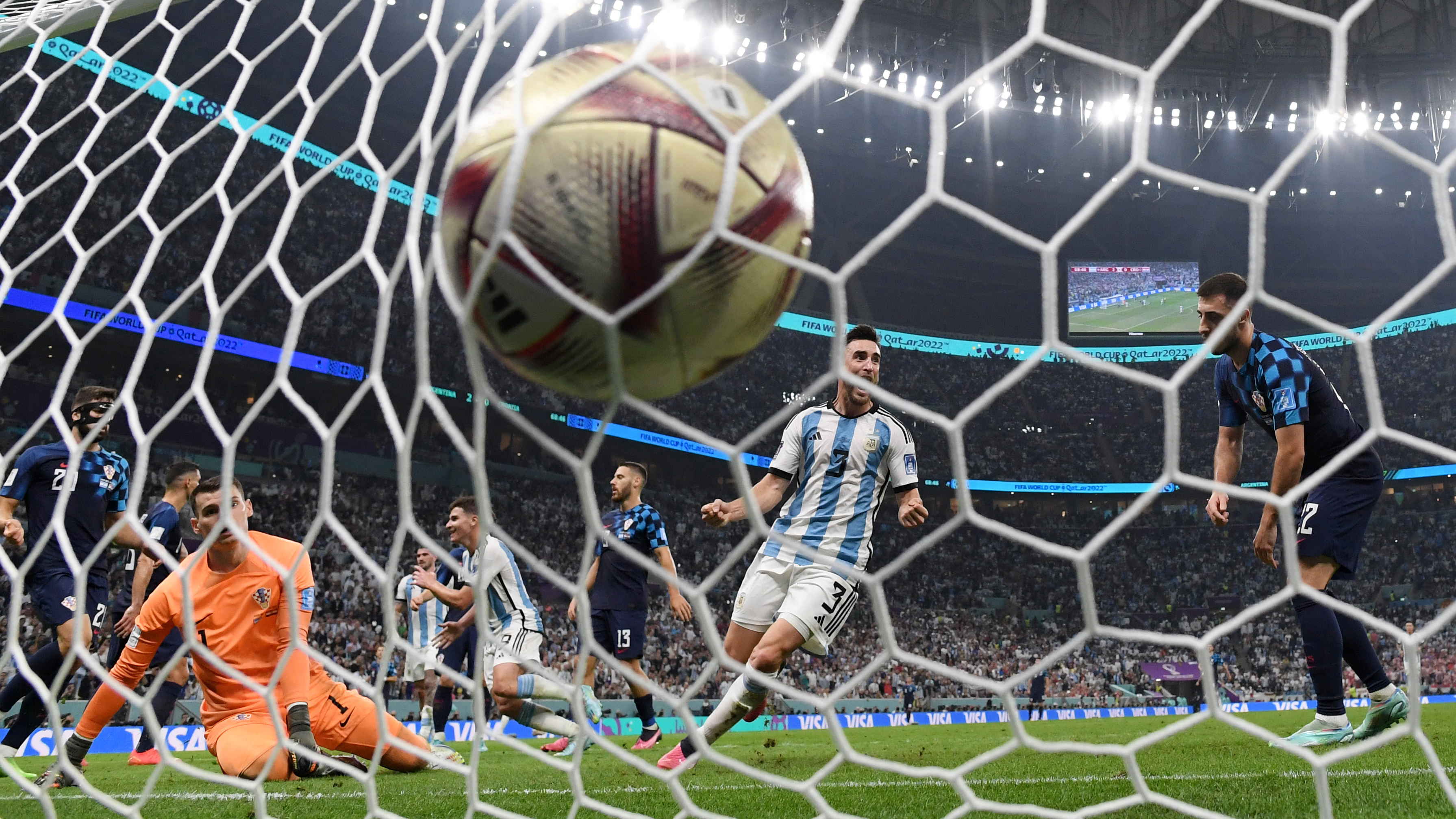 Messi, Argentina Advances to World Cup Final Photos