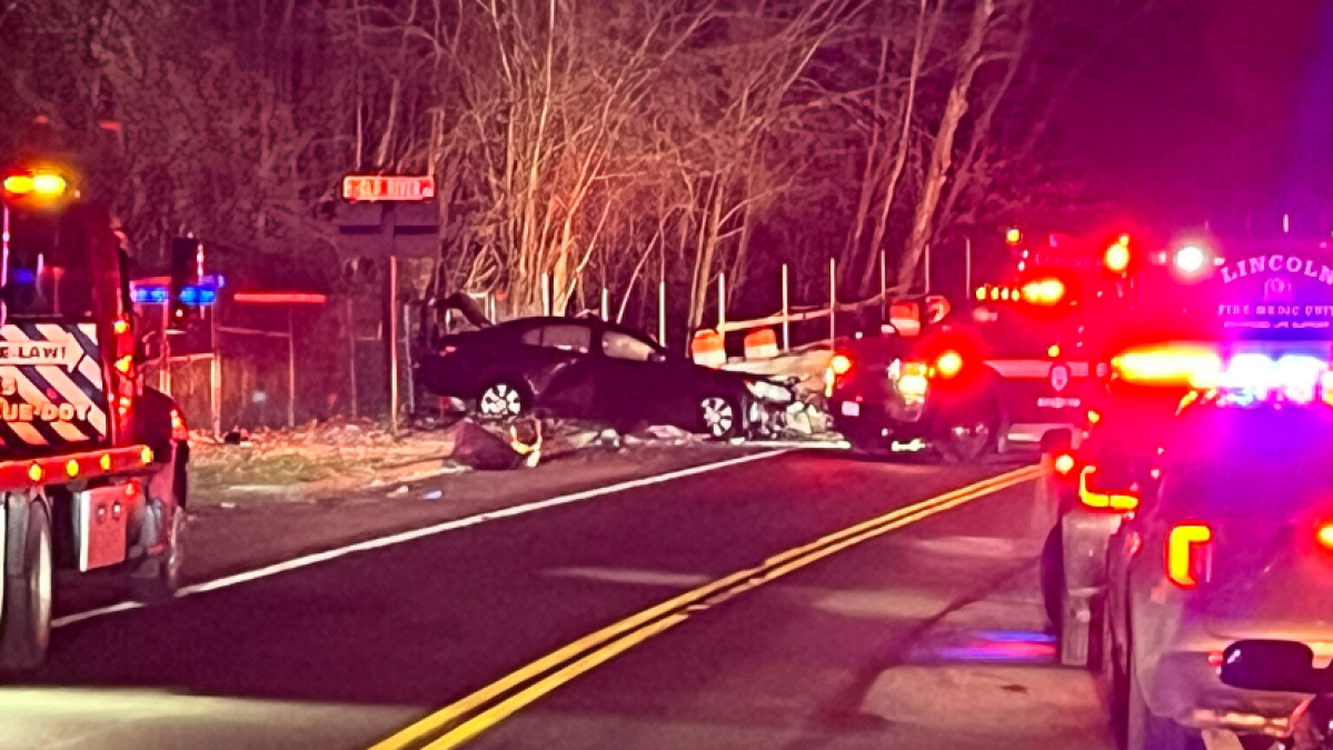 Man killed, young driver hurt in two-car crash in Lincoln