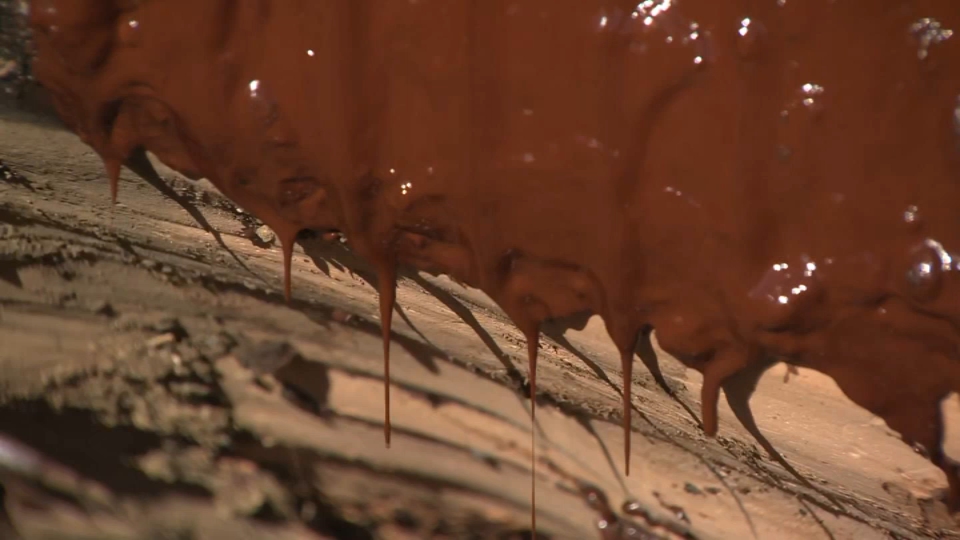 Big-rig crashes, spills 20 tons of chocolate across California highway