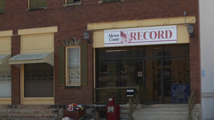 The offices of the Marion County Record weekly newspaper sit across the street from the Marion County, Kansas, courthouse, Monday, Aug. 21, 2023, in Marion, Kansas. The newspaper’s aggressive coverage divided its central Kansas community of about 1,900 residents even before a raid by local police on its offices on Aug. 11, brought it and the town to international attention. (AP Photo/John Hanna)