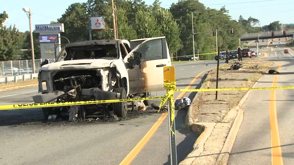 Daniel Webster Highway Closed, Double Fatal Crash – NECN