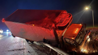 Box truck crashes into I-93 guardrail when driver loses control in New Hampshire