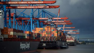 Prepare for ‘stalling and divergent’ global growth in 2024, UN trade arm warns