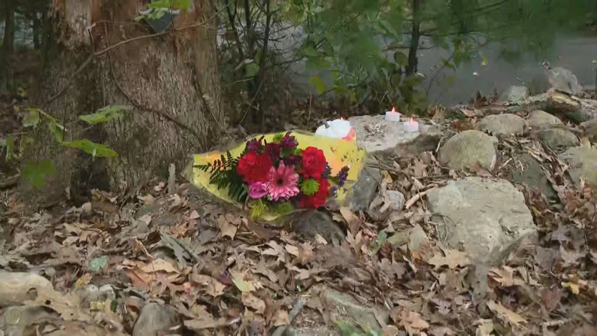 Community mourns teens who died in car crash in Rhode Island – NECN