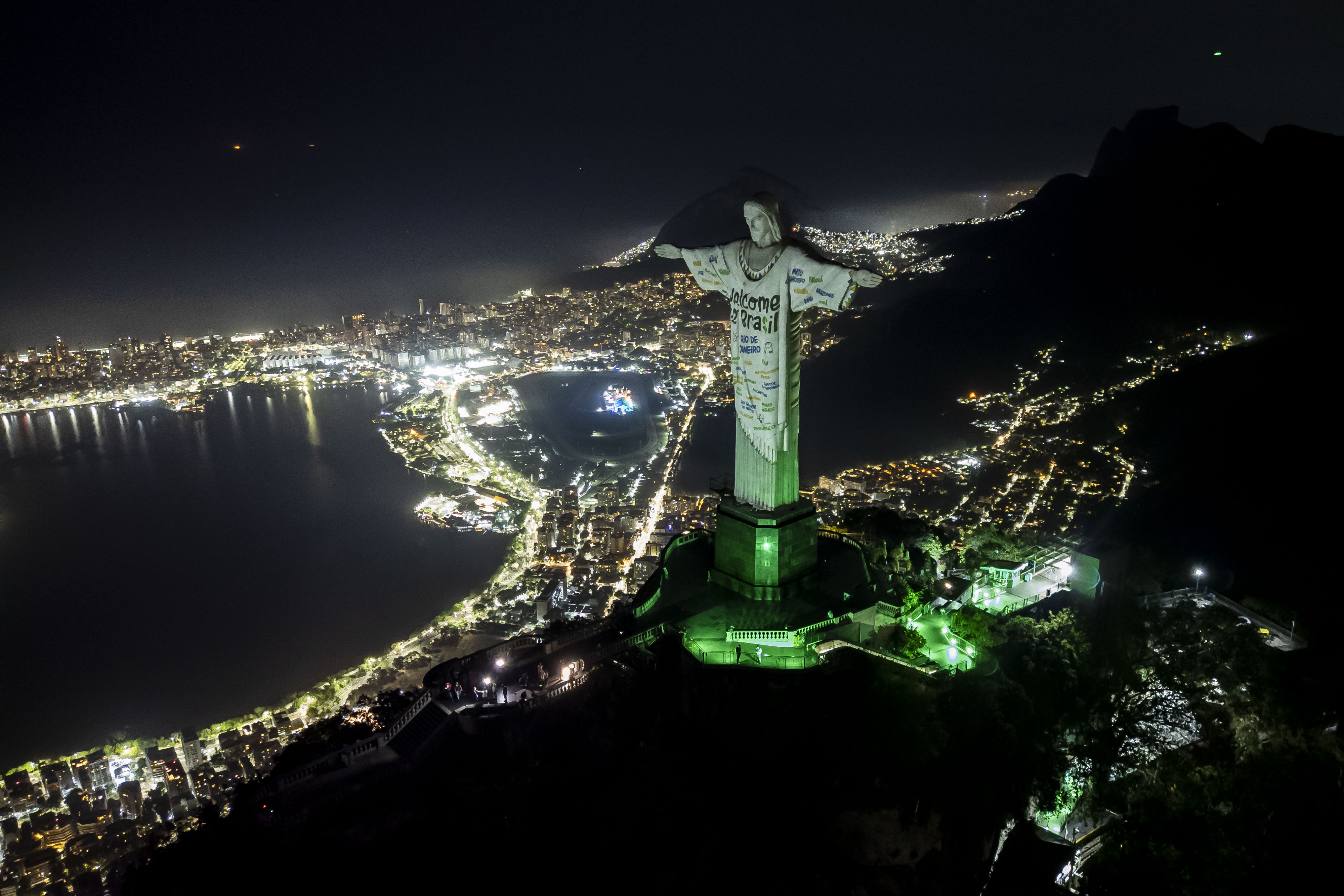 Taylor Swift Welcomed To Brazil With Decorated Christ The Redeemer ...