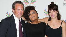 BEVERLY HILLS, CA - JUNE 15:  (L-R) Actors Matthew Perry, Yvette Nicole Brown and Lindsay Sloane attends the Phoenix House 12th annual "Triumph For Teens Awards" gala at Montage Beverly Hills on June 15, 2015 in Beverly Hills, California.  (Photo by Paul Archuleta/FilmMagic)