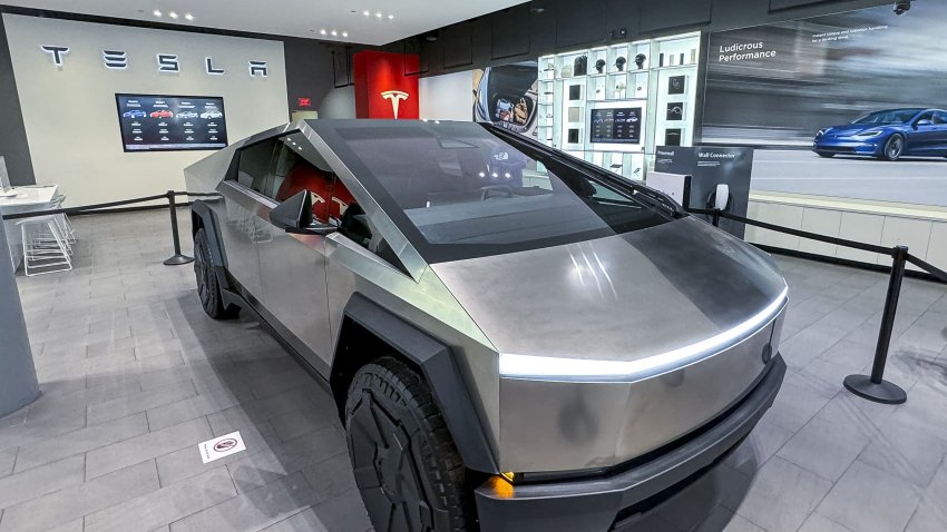 A Tesla Cybertruck at a Tesla store in San Jose, California, US, on Tuesday, Nov. 28, 2023. The first Cybertruck customers will receive the vehicles during a launch event at Tesla’s Austin headquarters this week. Photographer: David Paul Morris/Bloomberg via Getty Images