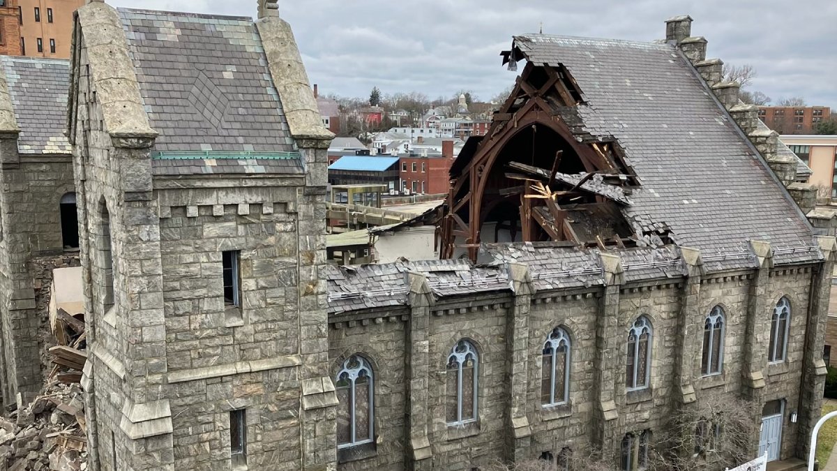 Crews responding to church collapse in New London, Conn. – NECN