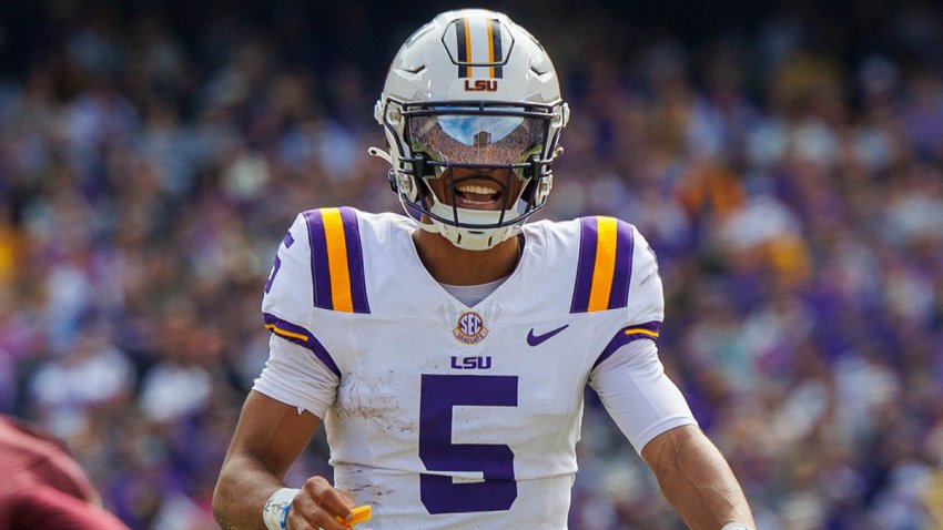 LSU quarterback Jayden Daniels