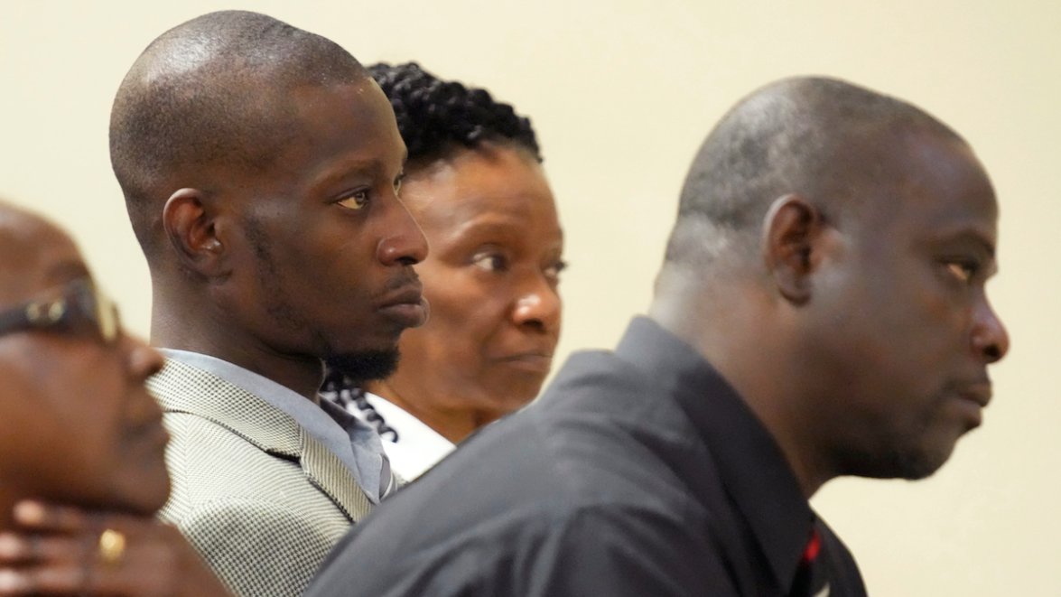 Ex-Mississippi deputy sentenced to 20-years for torturing 2 Black men ...