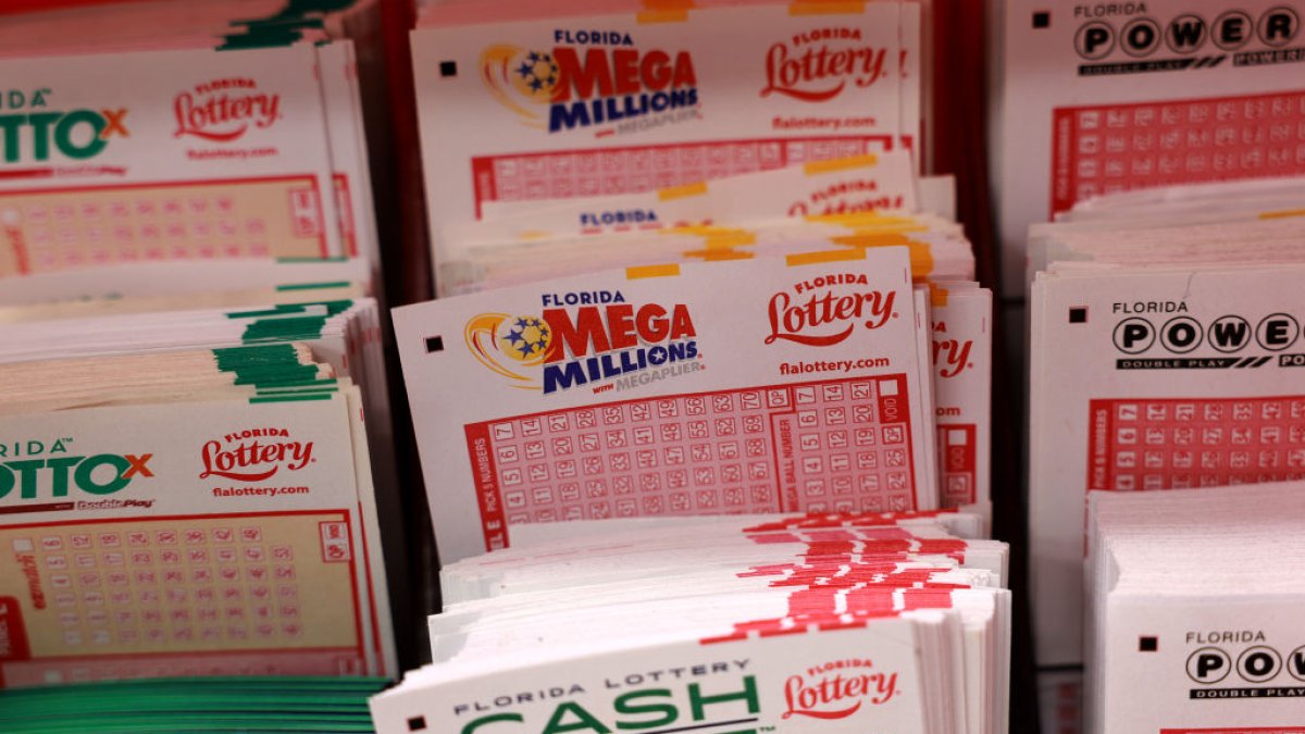 Mega Millions 893 million jackpot winning numbers to be drawn NECN