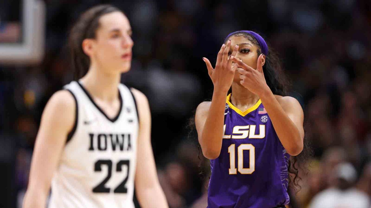 How to watch Iowa vs. LSU in Elite Eight NECN