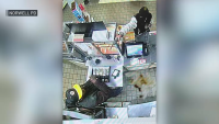Two 7-Eleven stores robbed at gunpoint on South Shore, police say