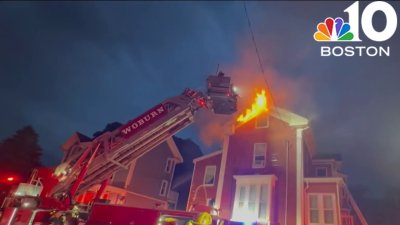 Neighbor describes rescuing kids trapped by house fire in Woburn