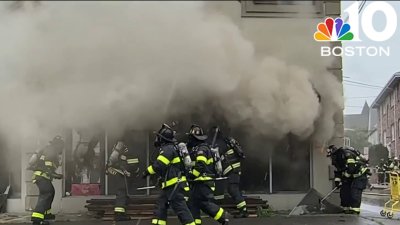 Firefighters battle blaze in Chelsea