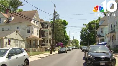 Woman shot to death in Dorchester