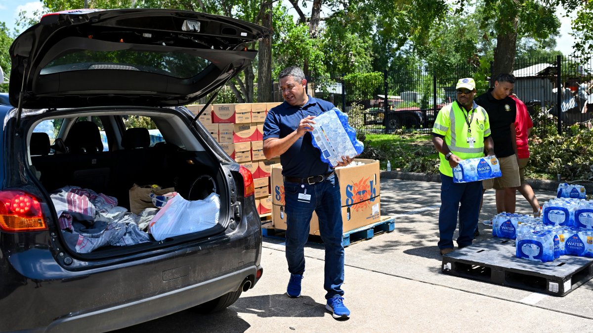 Houston struggles with power outages in searing heat after Beryl NECN