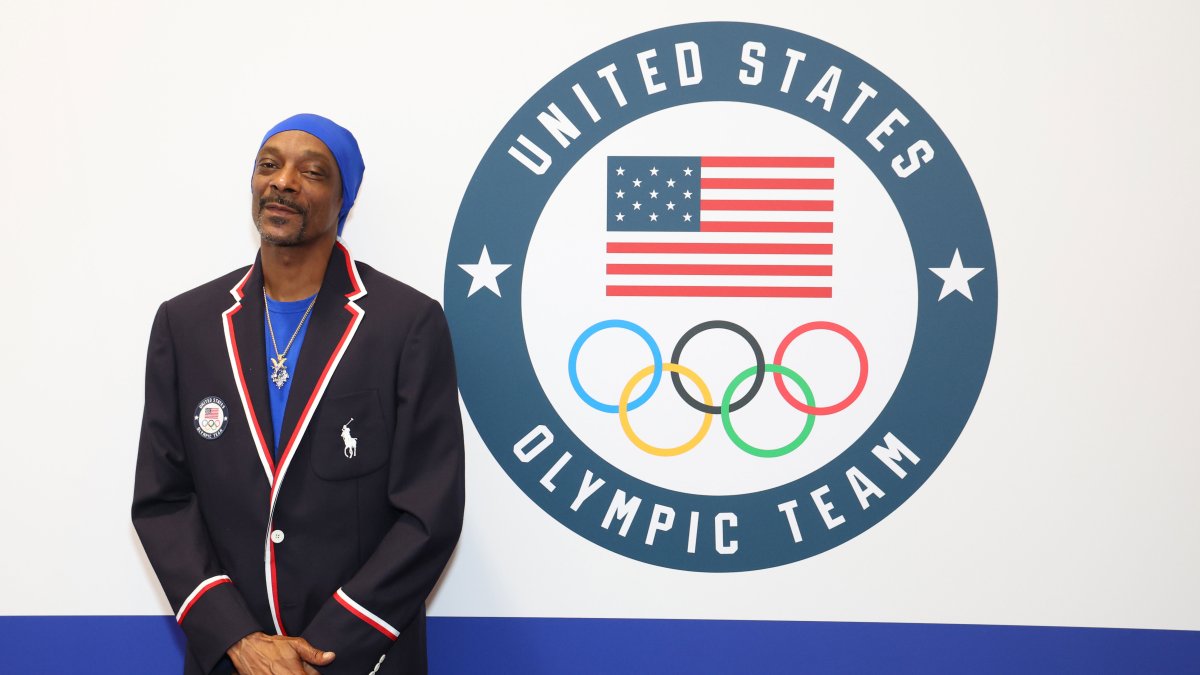 Snoop Dogg to carry Olympic torch ahead of Opening Ceremony NECN