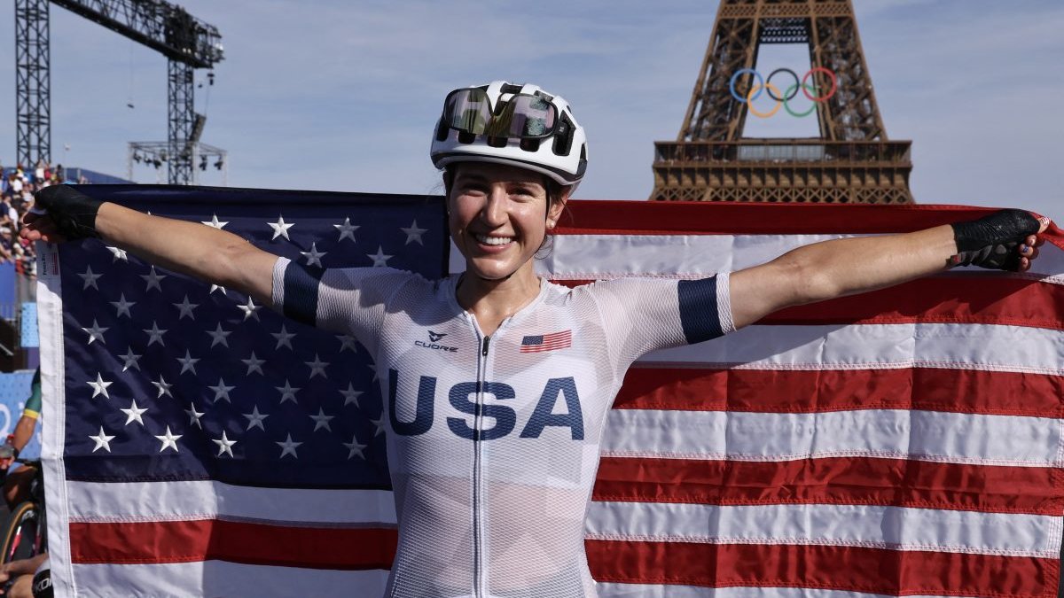 Kristen Faulkner wins gold in women’s road race at 2024 Olympics NECN