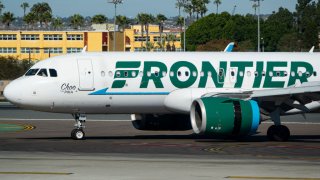 Frontier Airlines plane