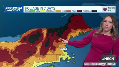 Rain chances but still a good weekend to chase peak foliage in northern New England