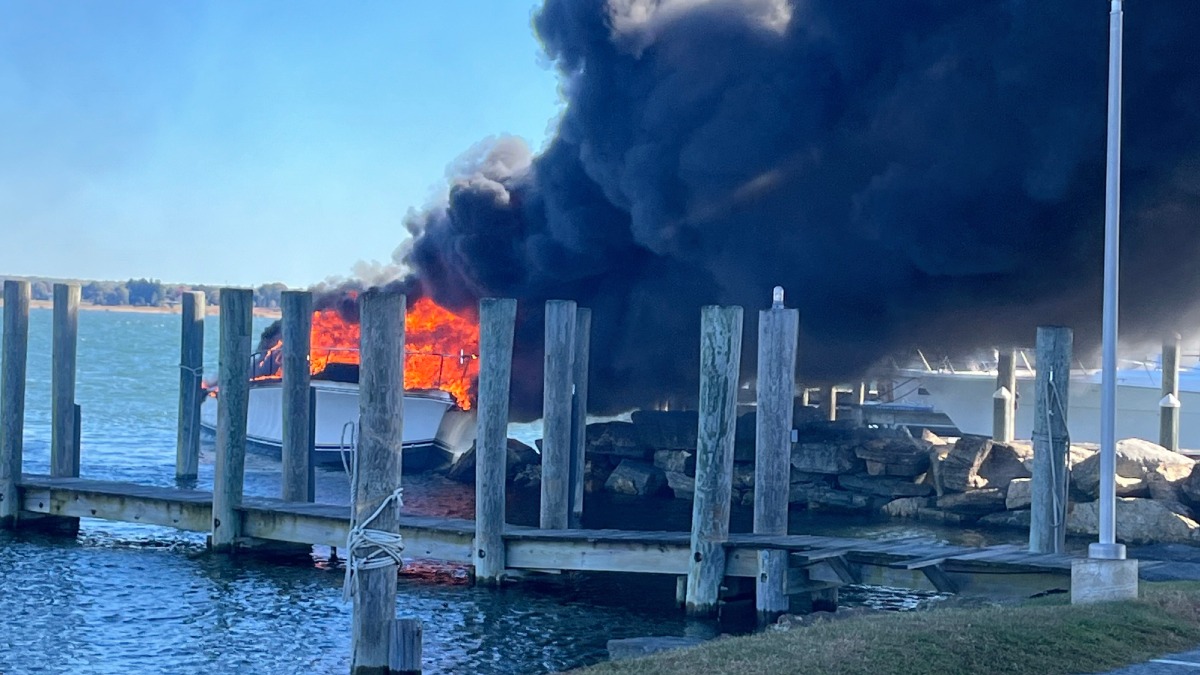 One seriously injured in boat explosion in Connecticut – NECN