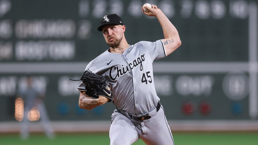 White Sox pitcher Garrett Crochet