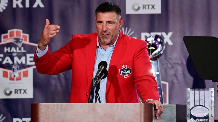 Former Patriots linebacker Mike Vrabel