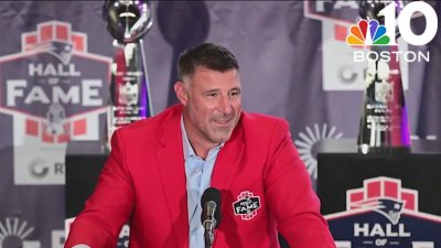 ‘So happy': Patriots fans react to Mike Vrabel being named next head coach